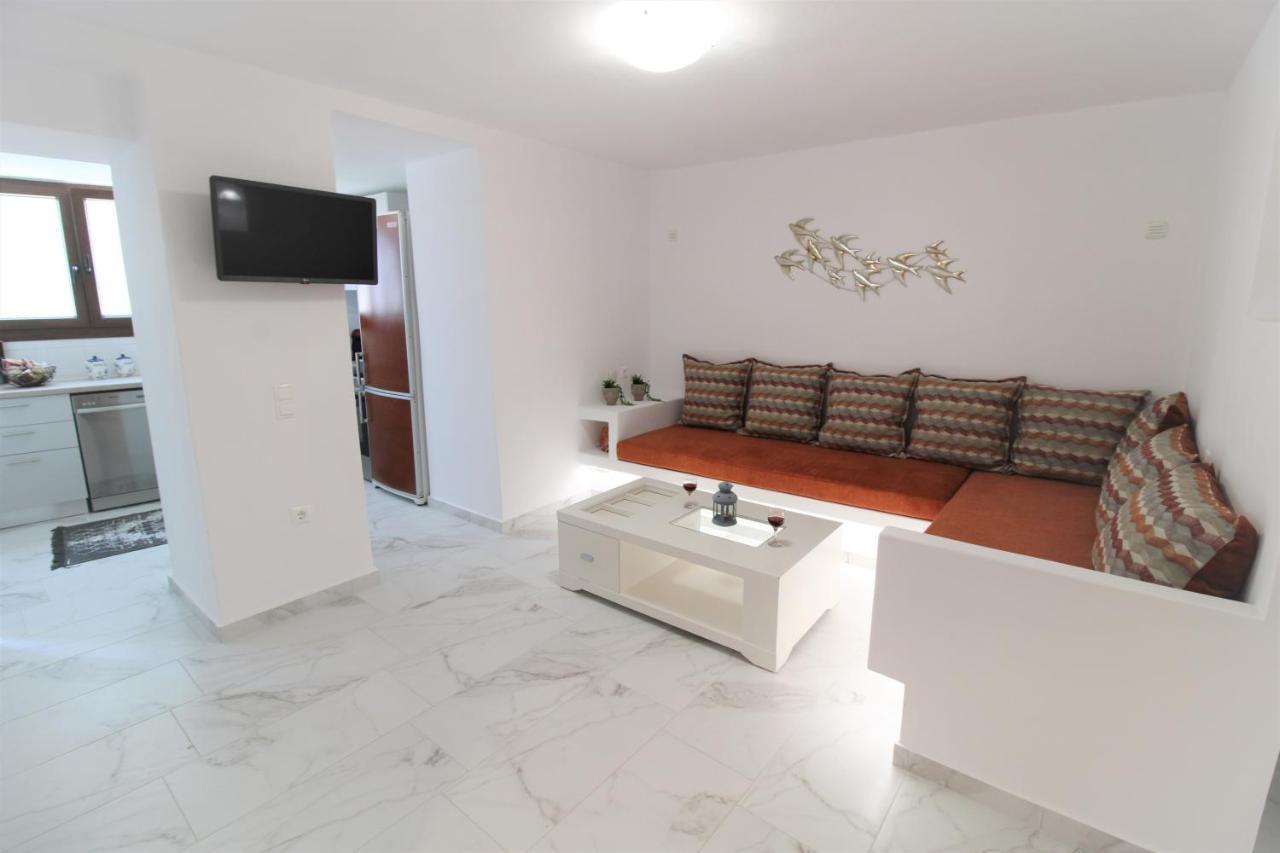 Plaka Philoxenia Apartments Exteriér fotografie